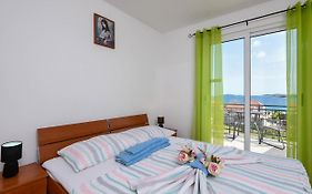 Lulak Studio Apartments